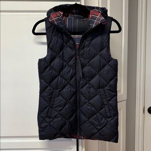 LULULEMON The Fluffiest Reversible Down Vest in Naval Blue/Cypress Plaid sz 4